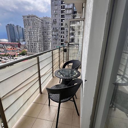 Batumi Center 3 Rooms City Side מראה חיצוני תמונה