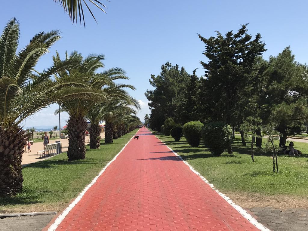 Batumi Center 3 Rooms City Side מראה חיצוני תמונה